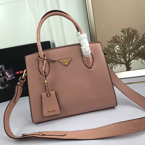 All categories Official website "Brand Women's Bags" Women's Bags 💙 PRADA 2022 official new Prada calfskin handbag wholesale 58002500 High quality Size: 30-24-15CM