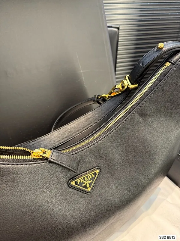 All Categories Official Website "Brand Women's Bags" Women's Bags 💙 PRADA 2025 New Prada Underarm Bag