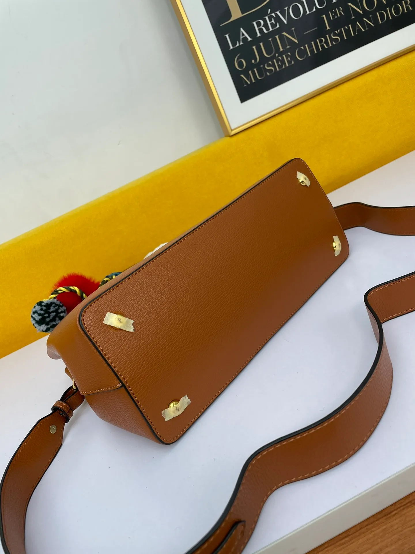 All categories Official website "Brand Women's Bags" Women's Bags 💙 PRADA 2022 official new Prada calfskin handbag wholesale 58002500 High quality Size: 30-22-13CM