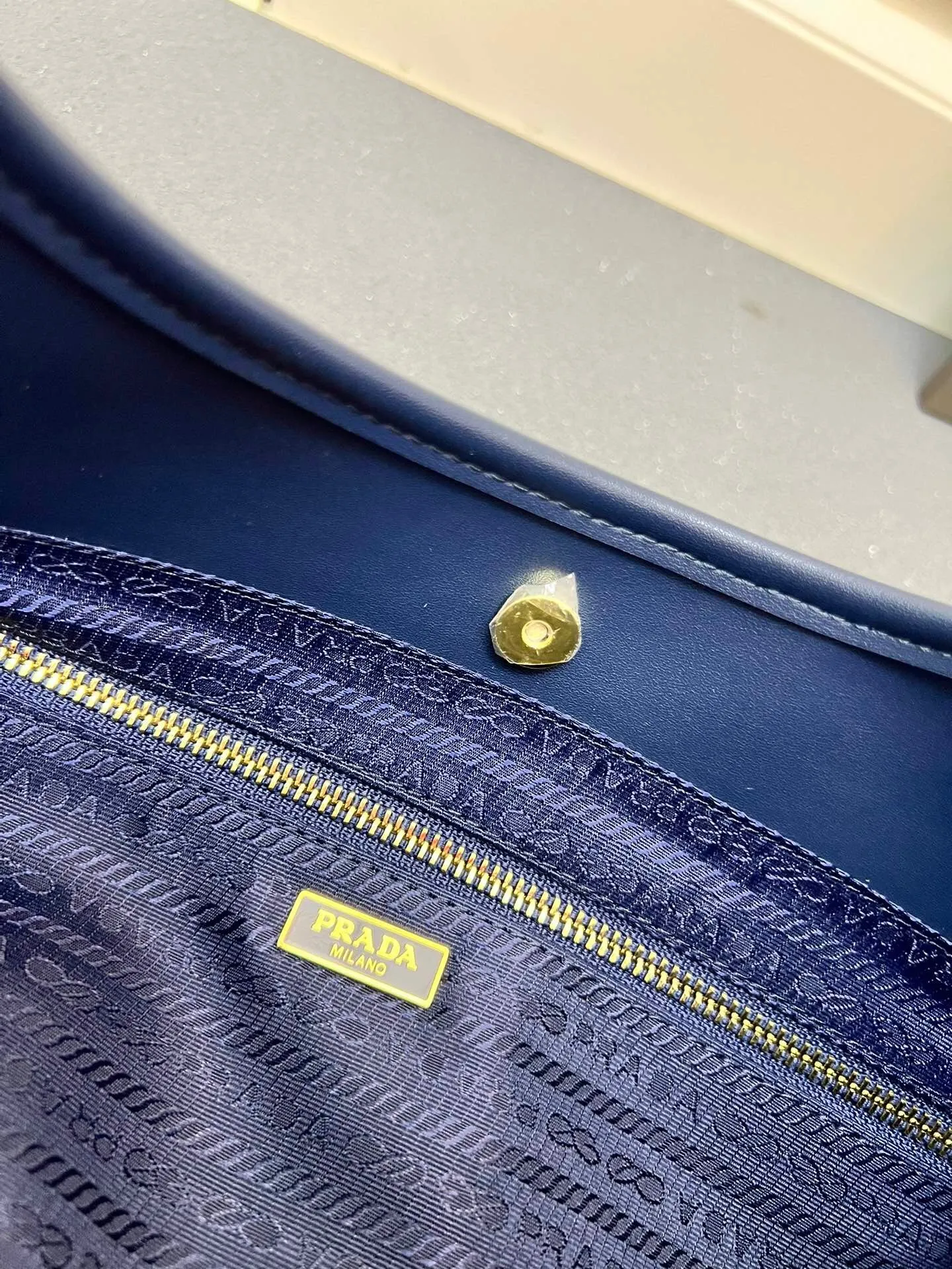 All Categories Official Website "Brand Women's Bags" Women's Bags 💙 PRADA 2025 New Prada Underarm Bag