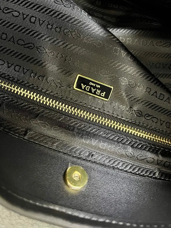 All Categories Official Website "Brand Women's Bags" Women's Bags 💙 PRADA 2025 New Prada Underarm Bag