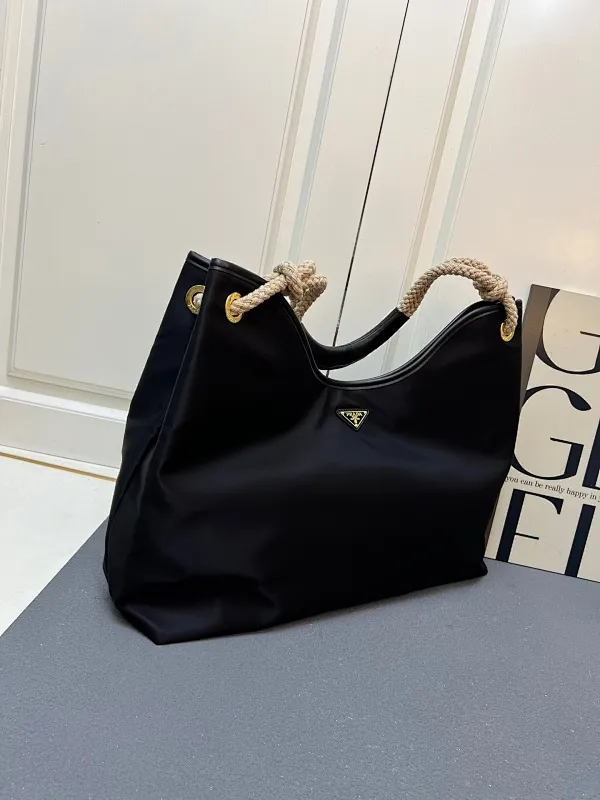 All Categories Official Website "Brand Women's Bags" Women's Bags 💙 PRADA 2025 New Prada Underarm Bag