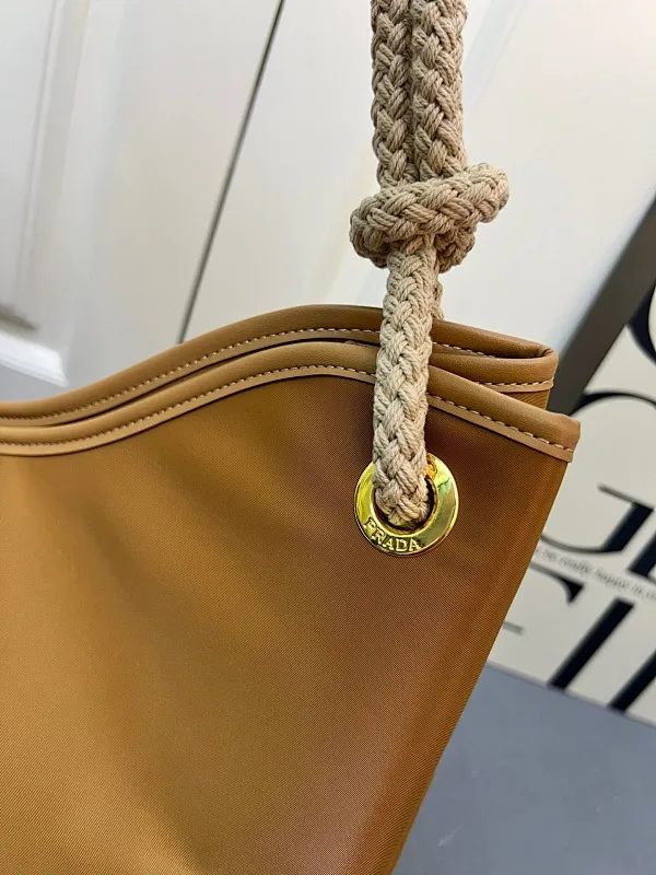 All Categories Official Website "Brand Women's Bags" Women's Bags 💙 PRADA 2025 New Prada Underarm Bag