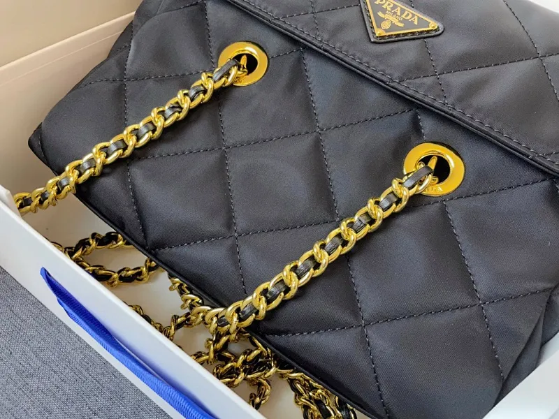 All Categories Official Website "Brand Women's Bags" Women's Bags 💙 PRADA 2024 Latest Prada Crossbody Bag