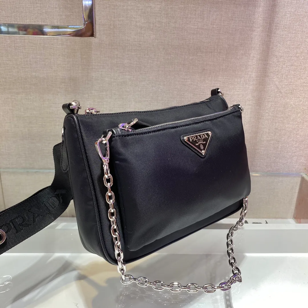 All categories Official website "Brand Women's Bags" Women's Bags 💙 PRADA 2022 Official New Prada Twin Bag Wholesale 58002900 Original Order Quality Size: Large 23-16-5.5 Small 20-12 CM