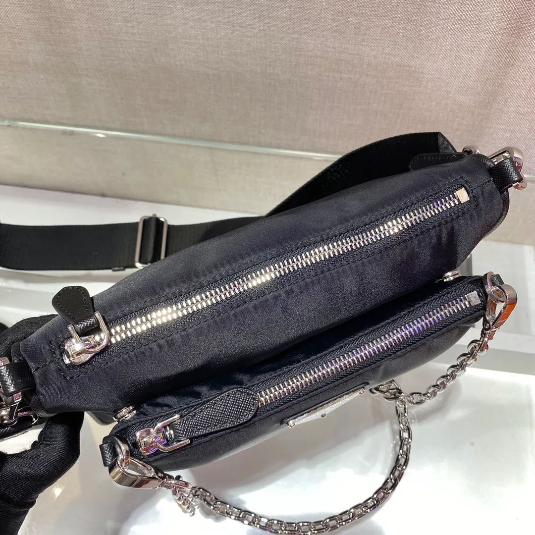 All categories Official website "Brand Women's Bags" Women's Bags 💙 PRADA 2022 Official New Prada Twin Bag Wholesale 58002900 Original Order Quality Size: Large 23-16-5.5 Small 20-12 CM
