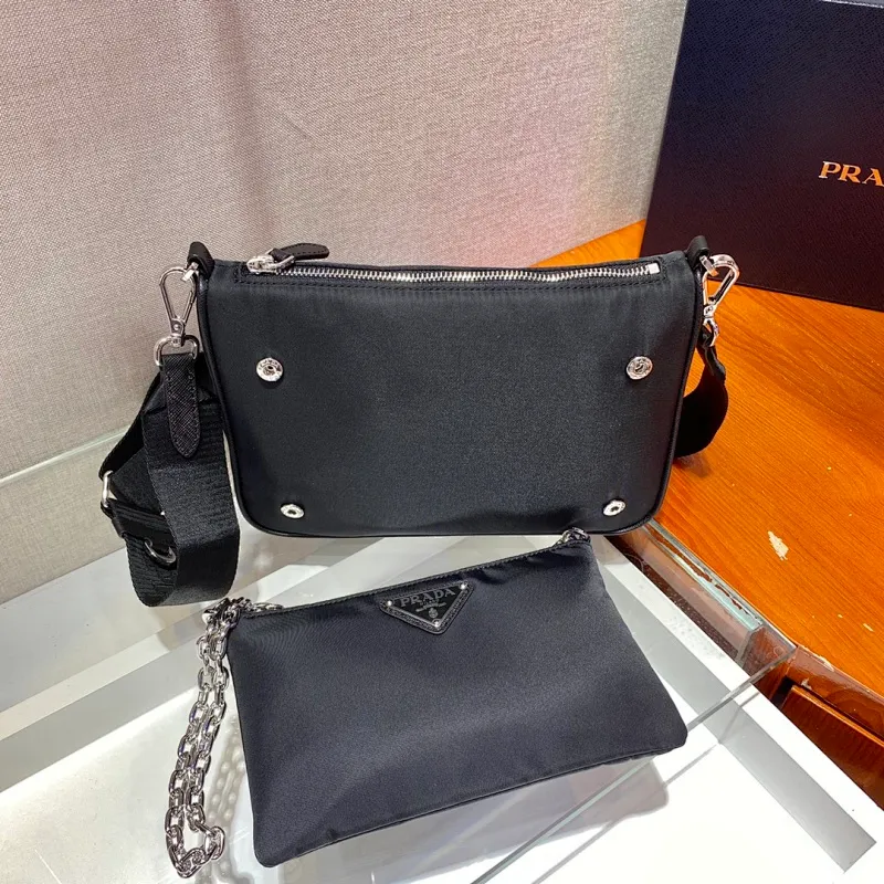 All categories Official website "Brand Women's Bags" Women's Bags 💙 PRADA 2022 Official New Prada Twin Bag Wholesale 58002900 Original Order Quality Size: Large 23-16-5.5 Small 20-12 CM