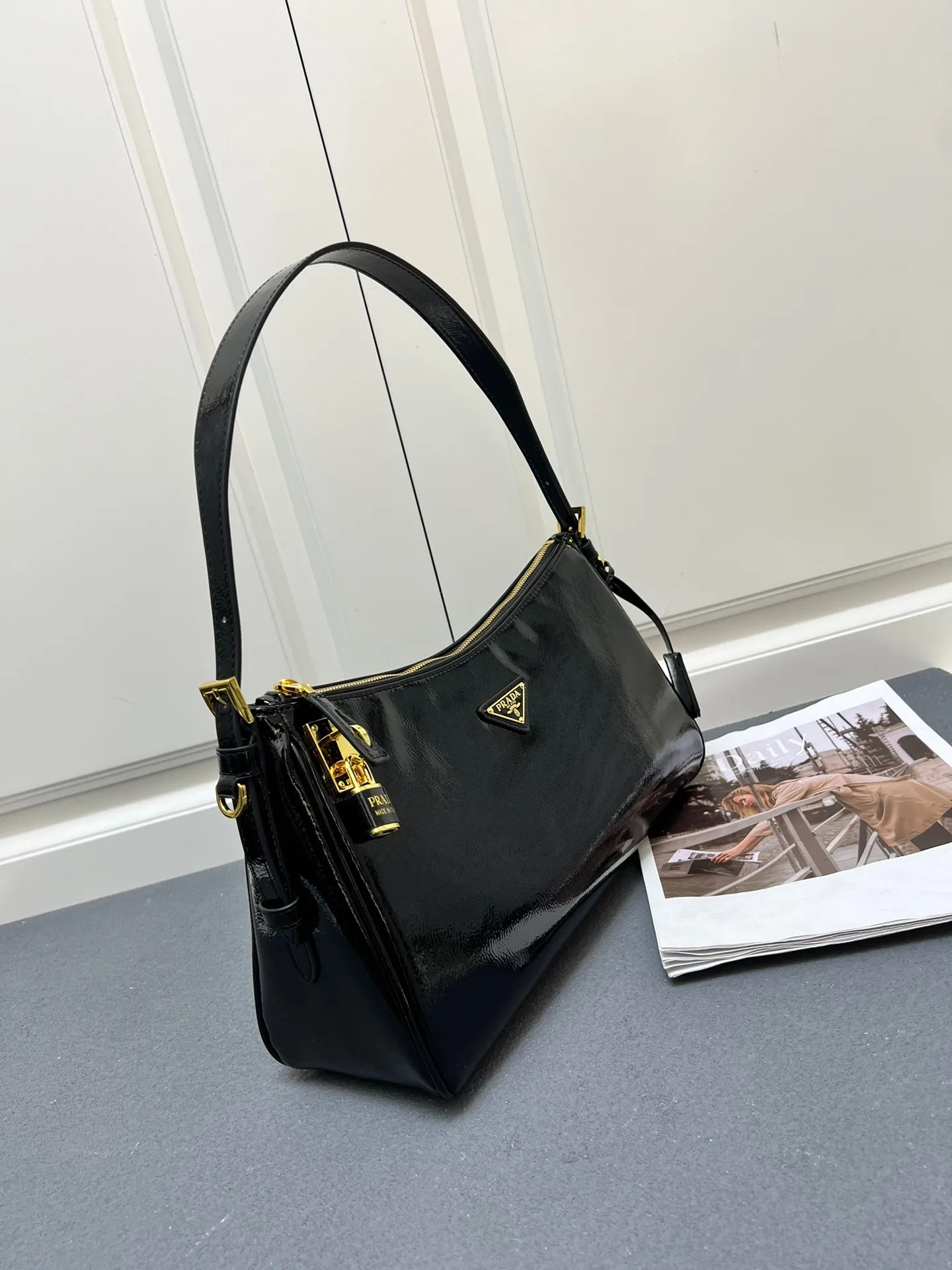 All Categories Official Website "Brand Women's Bags" Women's Bags 💙 PRADA 2025 New Prada Underarm Bag