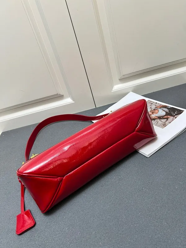 All Categories Official Website "Brand Women's Bags" Women's Bags 💙 PRADA 2025 New Prada Underarm Bag