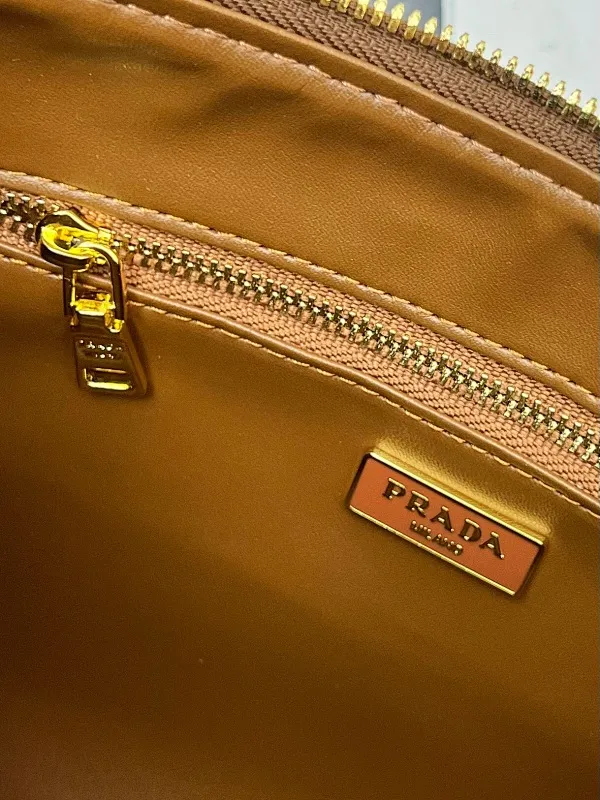 All Categories Official Website "Brand Women's Bags" Women's Bags 💙 PRADA 2025 New Prada Underarm Bag