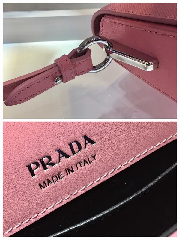All categories Official website "Brand Women's Bags" Women's Bags 💙 PRADA 2022 official new Prada crossbody bag wholesale 58003000 Original order quality Size: 20-15-6.5CM