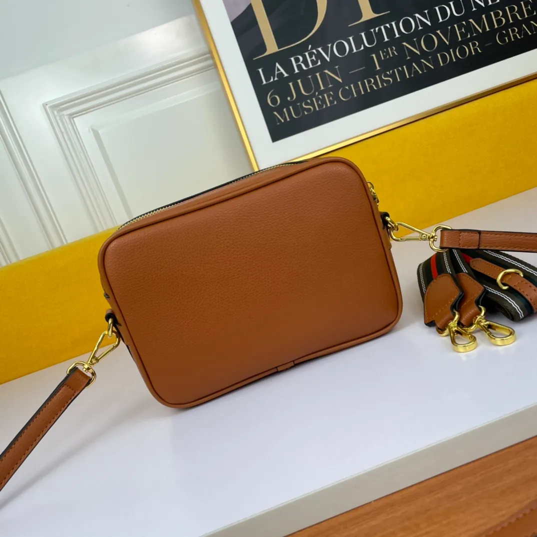 All categories Official website "Brand Women's Bags" Women's Bags 💙 PRADA 2022 official new Prada crossbody bag wholesale 58002500 Original order quality Size: 23-16-7CM