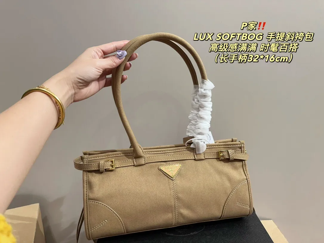 All Categories Official Website "Brand Women's Bags" Women's Bags 💙 PRADA 2024 Official Website New Prada Crossbody Bag