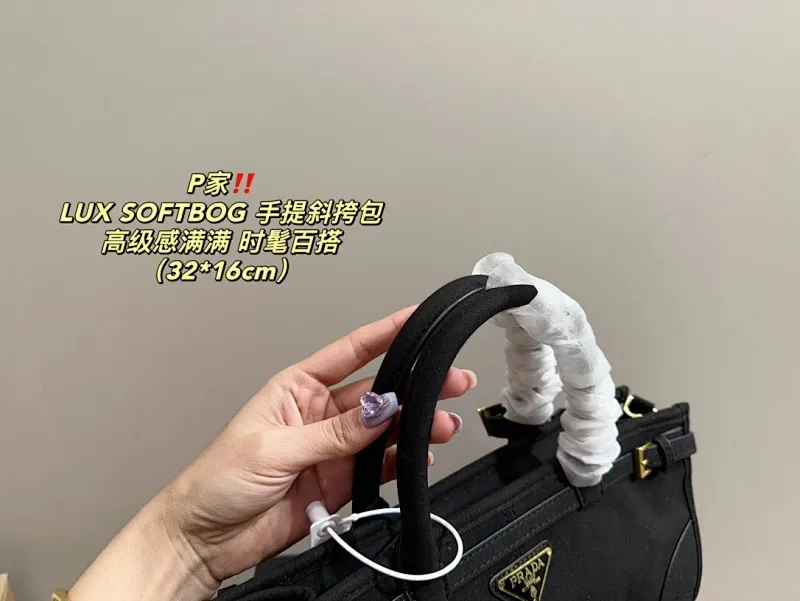 All Categories Official Website "Brand Women's Bags" Women's Bags 💙 PRADA 2024 Official Website New Prada Crossbody Bag