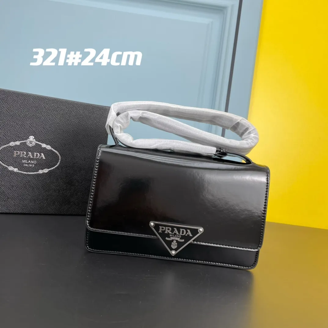 All Categories Official Website "Brand Women's Bags" Women's Bags 💙 PRADA 2022 Official New Prada Imported Cowhide Crossbody Bag Wholesale 58002000 High Quality Size: 24-15-6CM