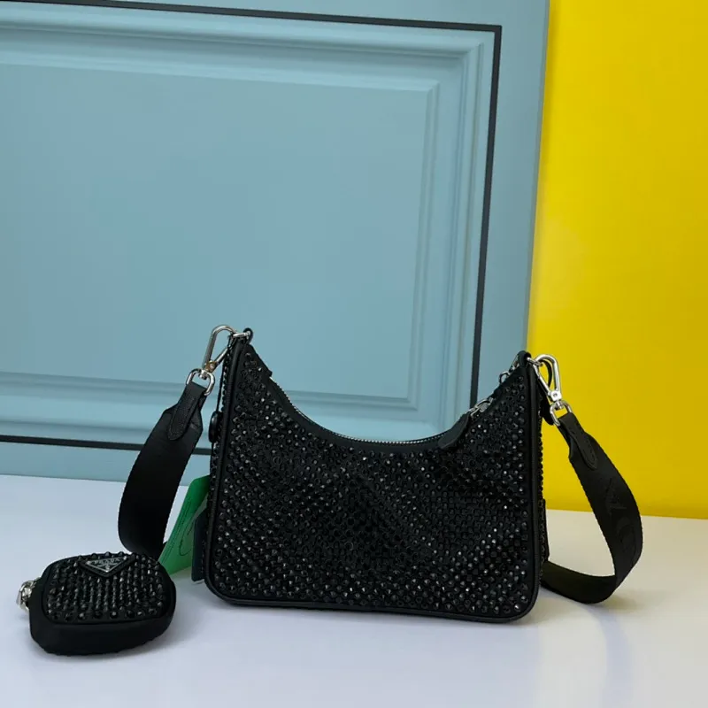 All categories Official website "Brand Women's Bags" Women's Bags 💙 PRADA 2022 official new Prada armpit bag wholesale 58002500 Original order quality Size: 22-16-6CM