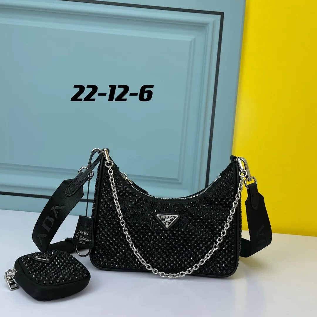 All categories Official website "Brand Women's Bags" Women's Bags 💙 PRADA 2022 official new Prada armpit bag wholesale 58002500 Original order quality Size: 22-16-6CM