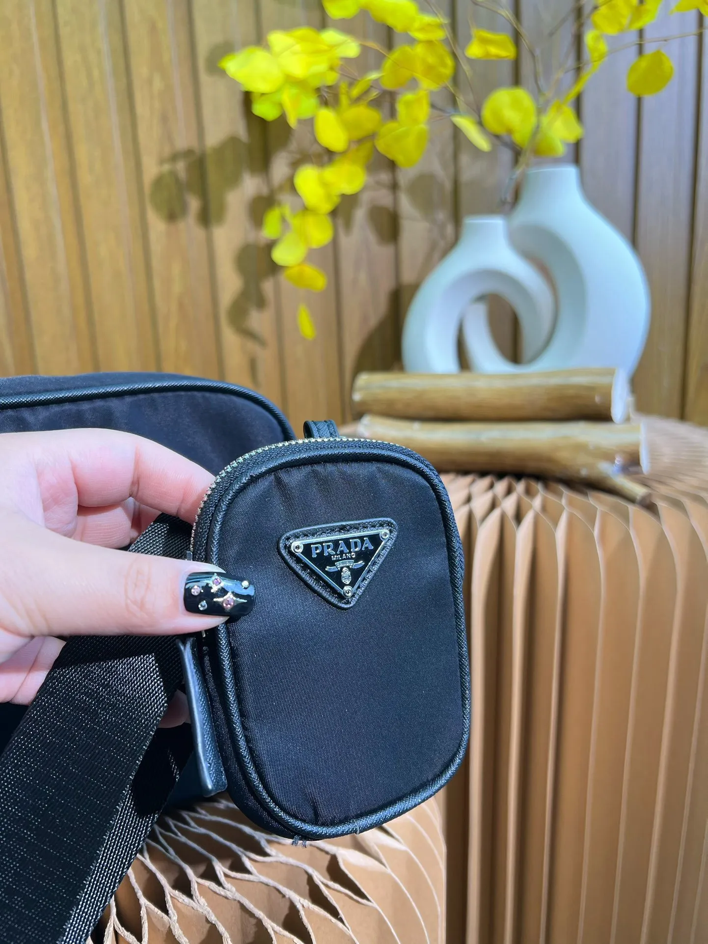All Categories Official Website "Brand Women's Bags" Women's Bags 💙 PRADA 2023 latest version Prada camera bag