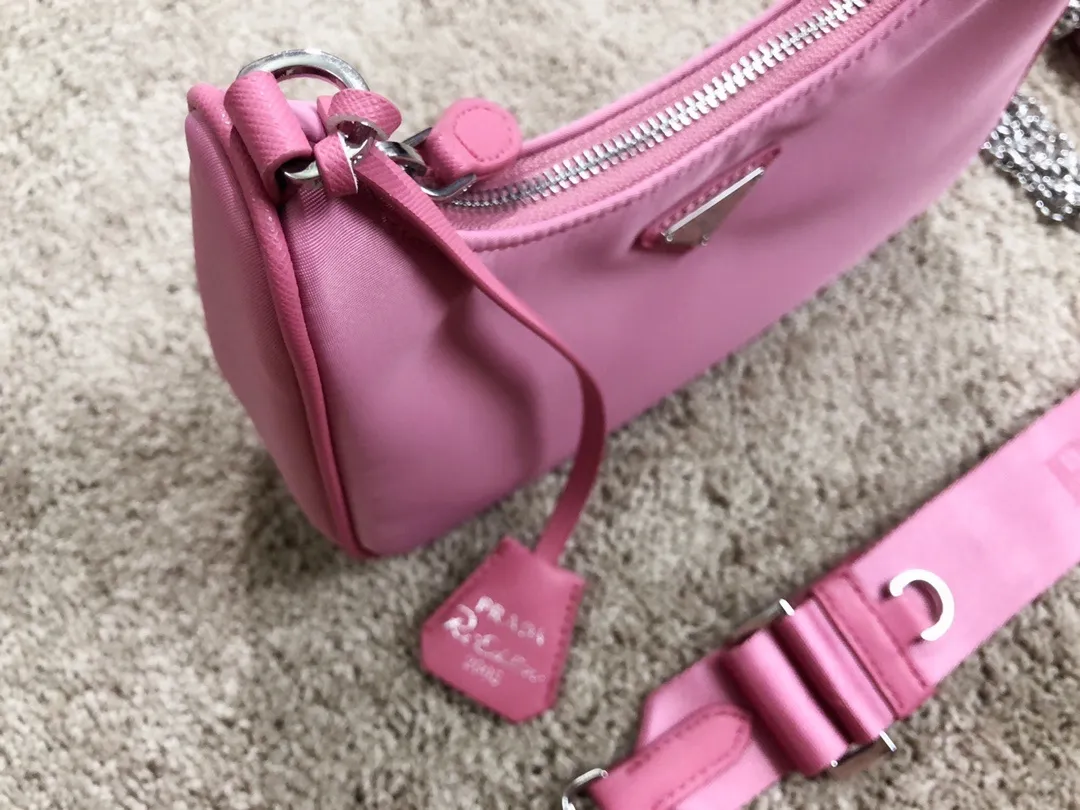 All Categories Official Website "Brand Women's Bags" Women's Bags 💙 PRADA 2024 Latest Prada Crossbody Bag