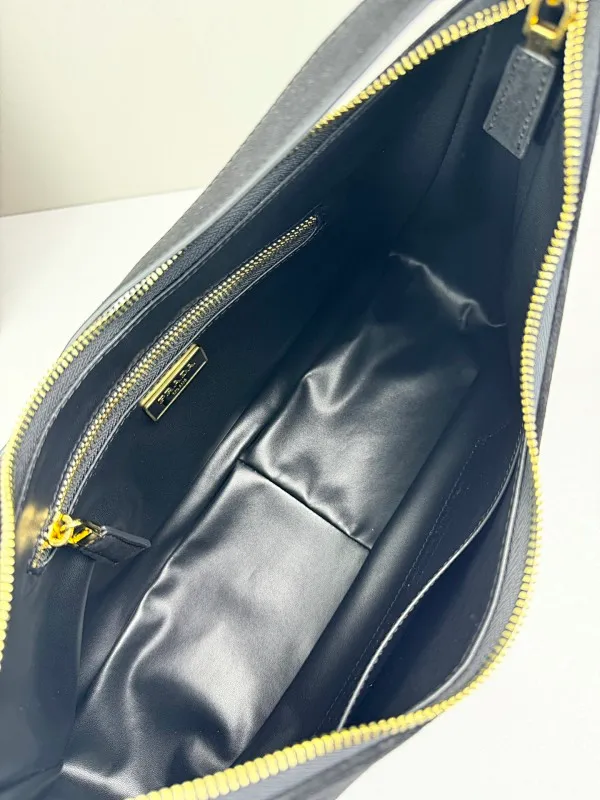 All Categories Official Website "Brand Women's Bags" Women's Bags 💙 PRADA 2025 New Prada Underarm Bag