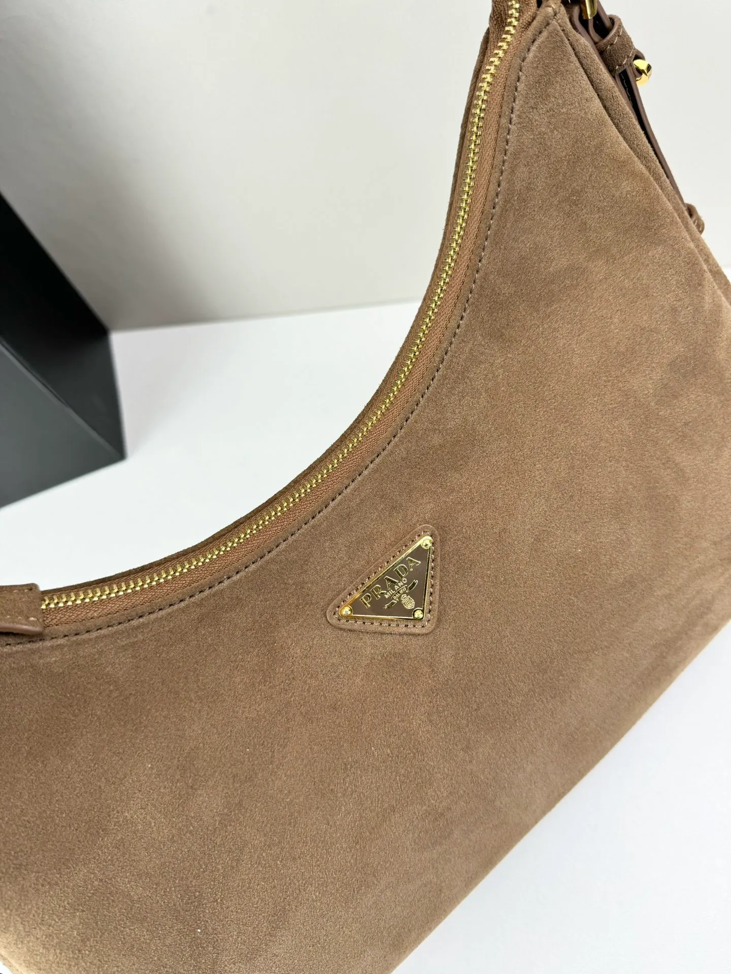 All Categories Official Website "Brand Women's Bags" Women's Bags 💙 PRADA 2025 New Prada Underarm Bag
