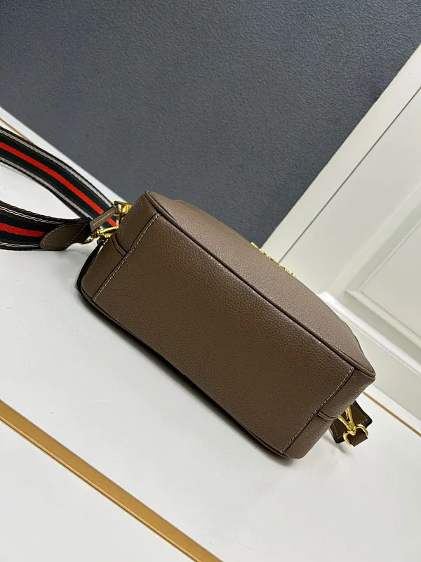 All Categories Official Website "Brand Women's Bags" Women's Bags 💙 PRADA 2025 New Prada Crossbody Bag