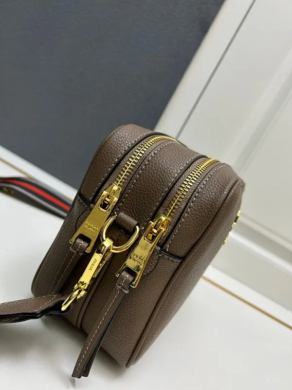 All Categories Official Website "Brand Women's Bags" Women's Bags 💙 PRADA 2025 New Prada Crossbody Bag