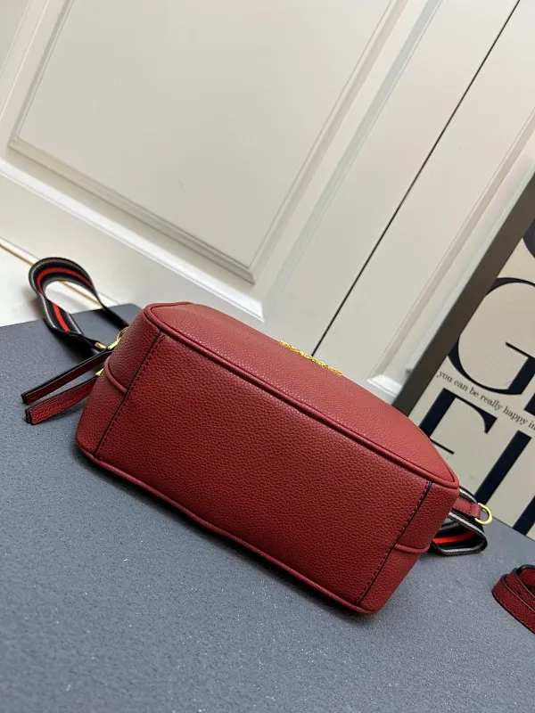 All Categories Official Website "Brand Women's Bags" Women's Bags 💙 PRADA 2025 New Prada Crossbody Bag