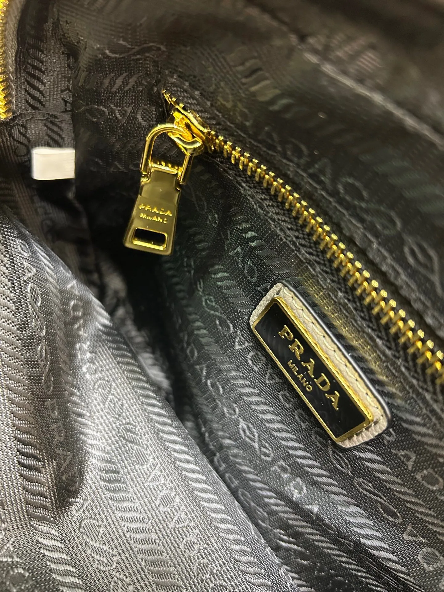 All Categories Official Website "Brand Women's Bags" Women's Bags 💙 PRADA 2025 New Prada Crossbody Bag