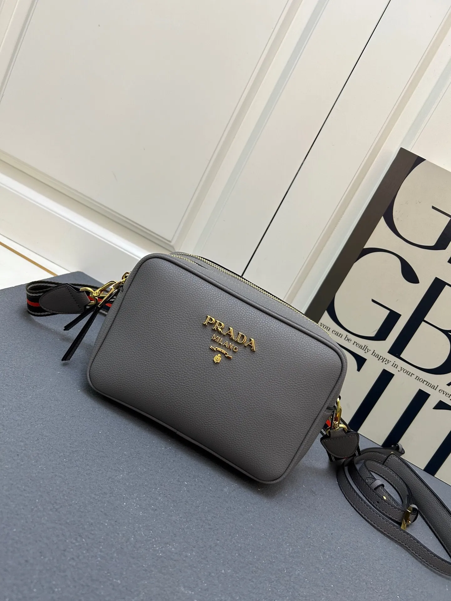 All Categories Official Website "Brand Women's Bags" Women's Bags 💙 PRADA 2025 New Prada Crossbody Bag