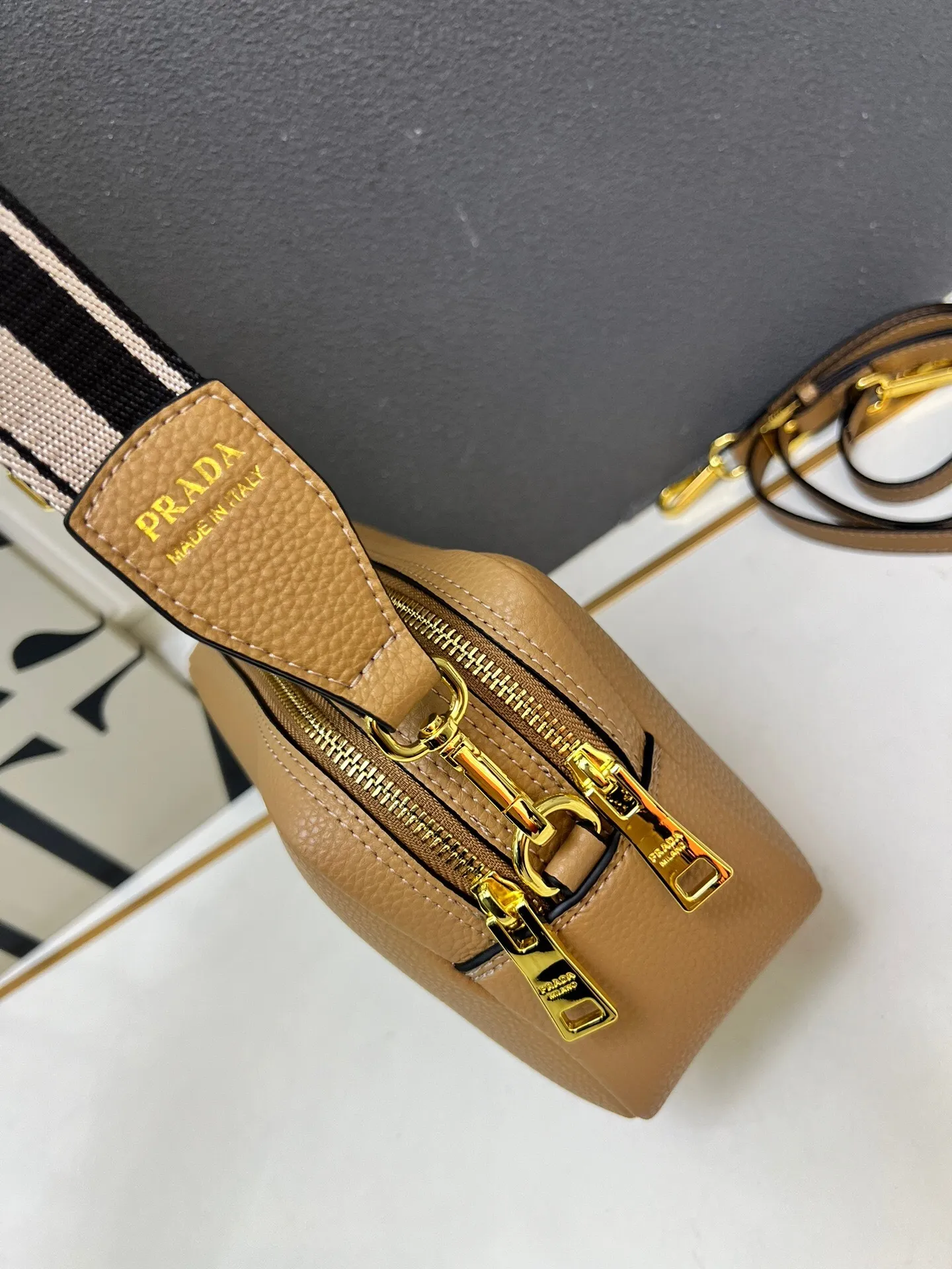 All Categories Official Website "Brand Women's Bags" Women's Bags 💙 PRADA 2025 New Prada Crossbody Bag