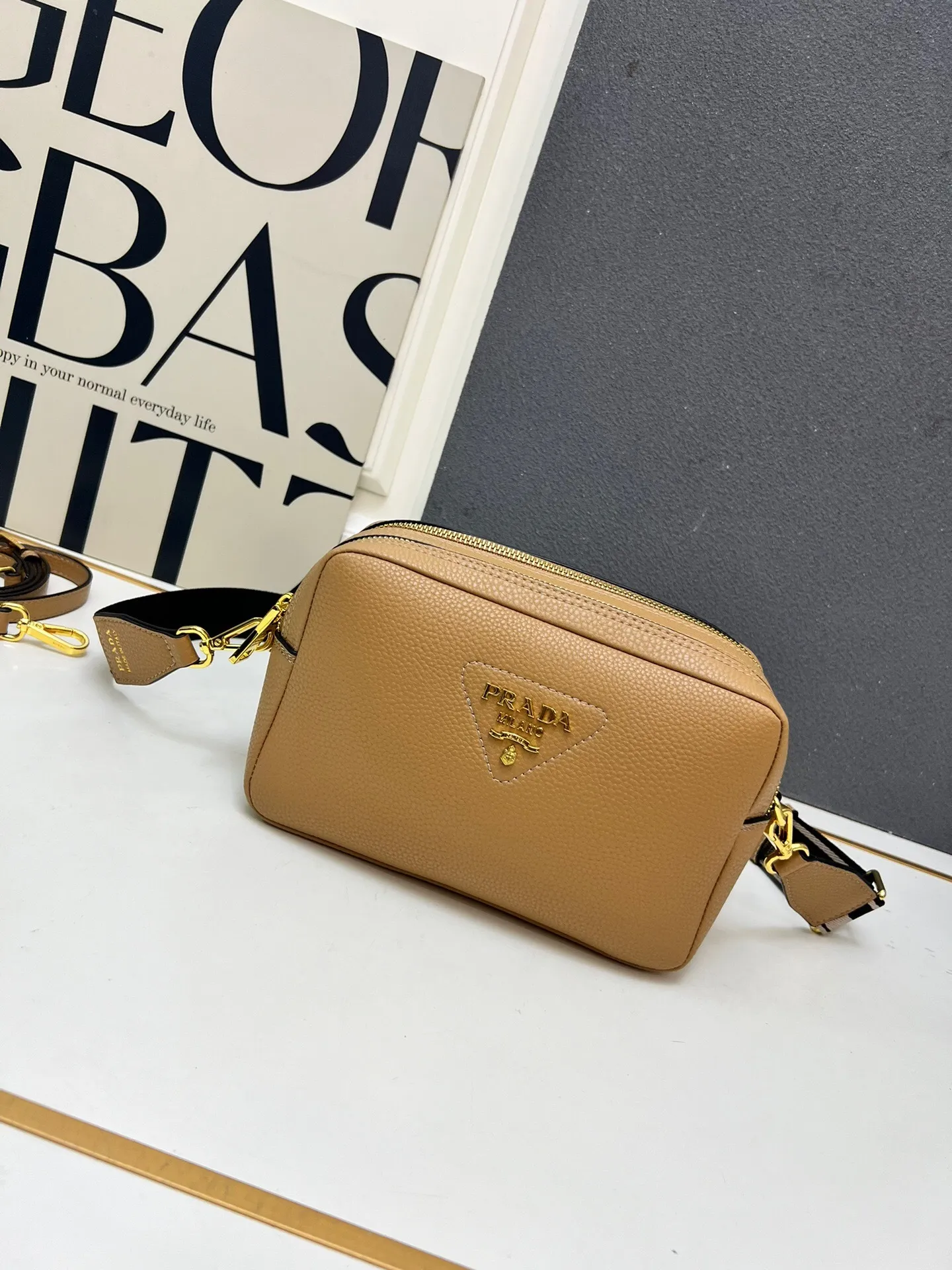All Categories Official Website "Brand Women's Bags" Women's Bags 💙 PRADA 2025 New Prada Crossbody Bag