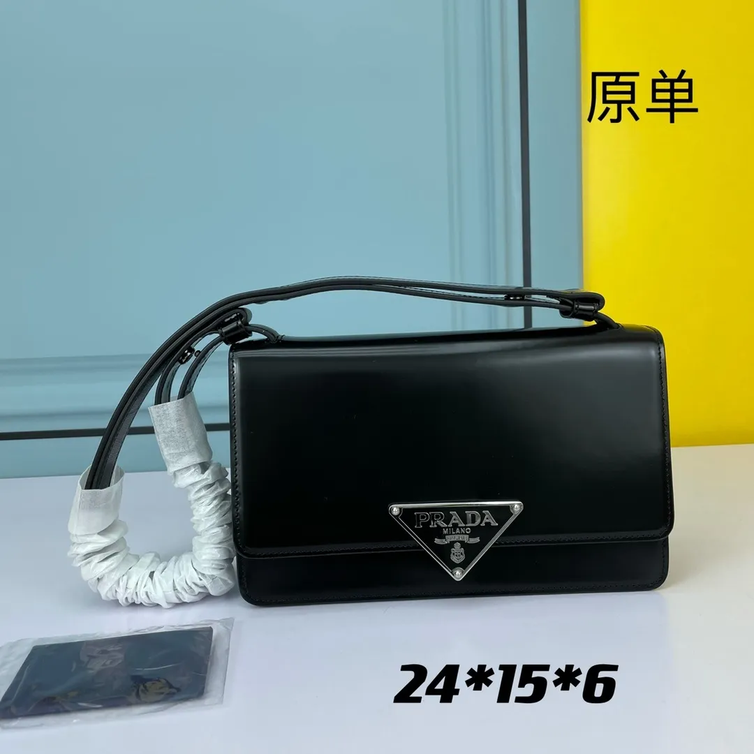 All categories Official website "Brand Women's Bags" Women's Bags 💙 PRADA 2022 official new Prada cowhide crossbody bag wholesale 58005600 High quality Size: 24-15-6CM