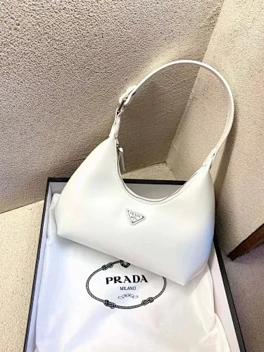 All categories Official website "Brand Women's Bags" Women's Bags 💙 PRADA Fine imitation PRADA, high imitation PRADA bags, PRADA crossbody bags, 2023 official latest version PRADA armpit bags, PRADA bag factory, recommended bags, size: 31-13CM