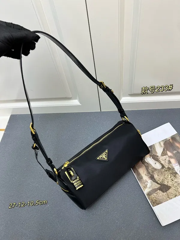 All Categories Official Website "Brand Women's Bags" Women's Bags 💙 PRADA 2025 New PRADA Underarm Bag