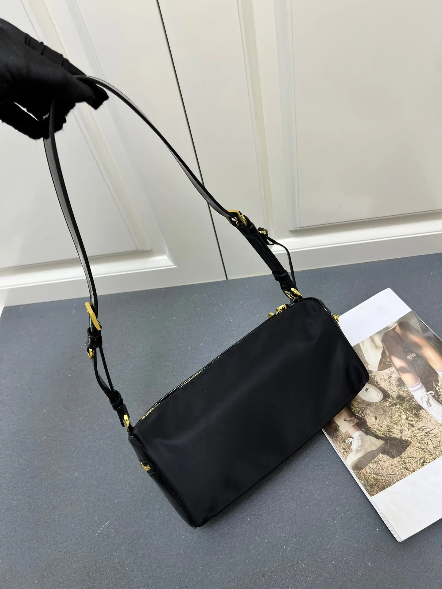 All Categories Official Website "Brand Women's Bags" Women's Bags 💙 PRADA 2025 New PRADA Underarm Bag
