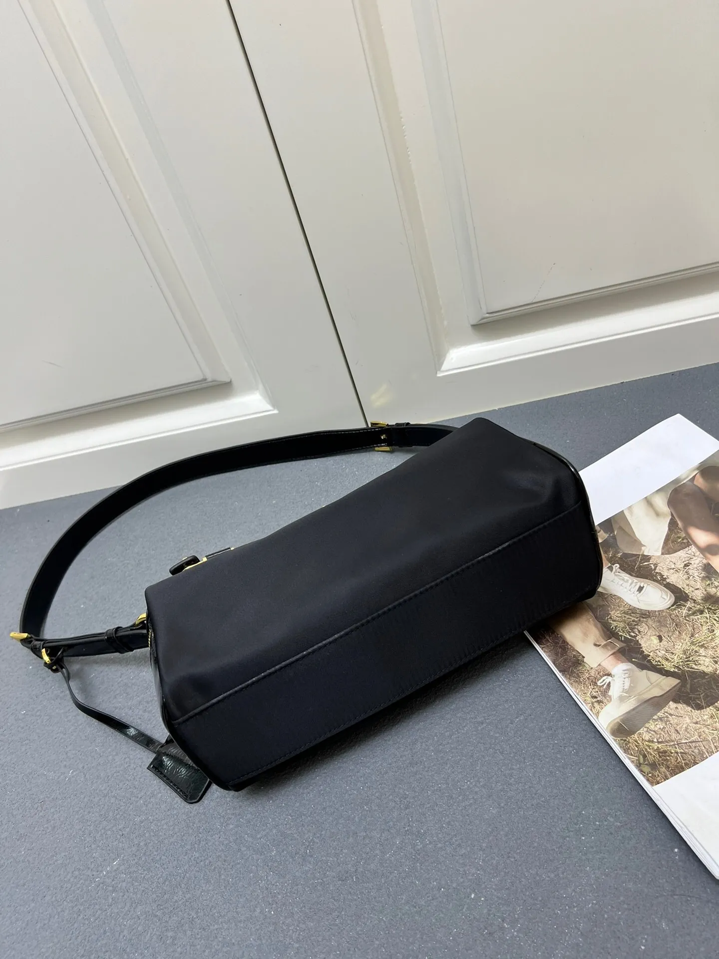 All Categories Official Website "Brand Women's Bags" Women's Bags 💙 PRADA 2025 New PRADA Underarm Bag