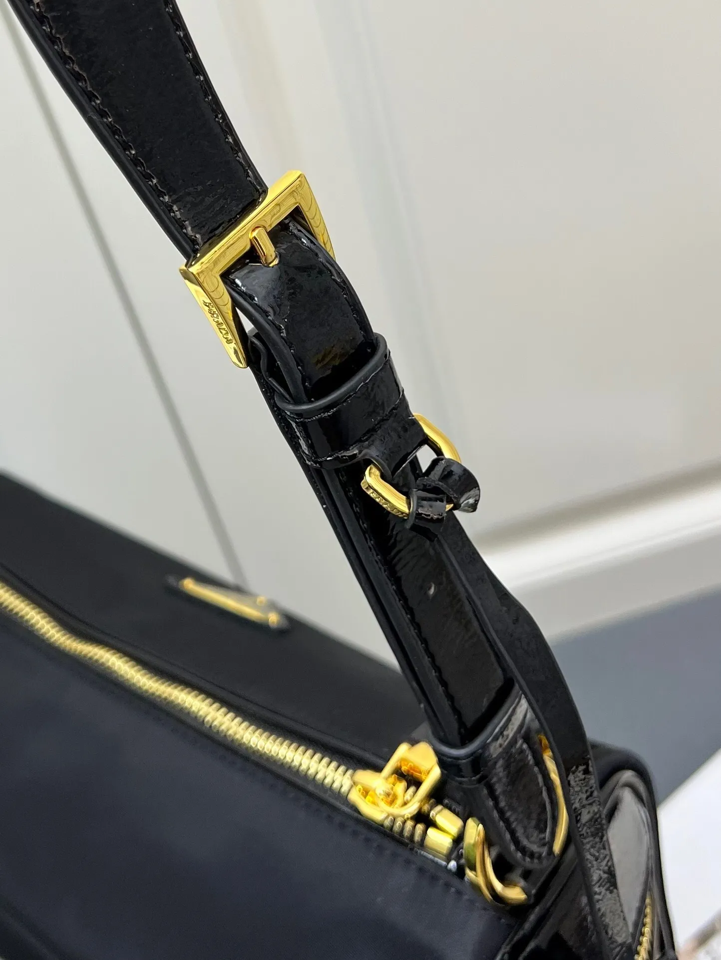 All Categories Official Website "Brand Women's Bags" Women's Bags 💙 PRADA 2025 New PRADA Underarm Bag
