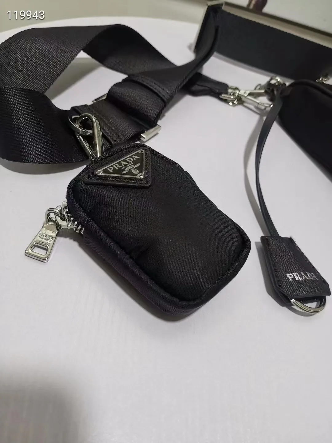All categories Official website "Brand Women's Bags" Women's Bags 💙 PRADA 2022 official new Prada crossbody bag wholesale 58001300 Original order quality Size: 22-12-6 cm
