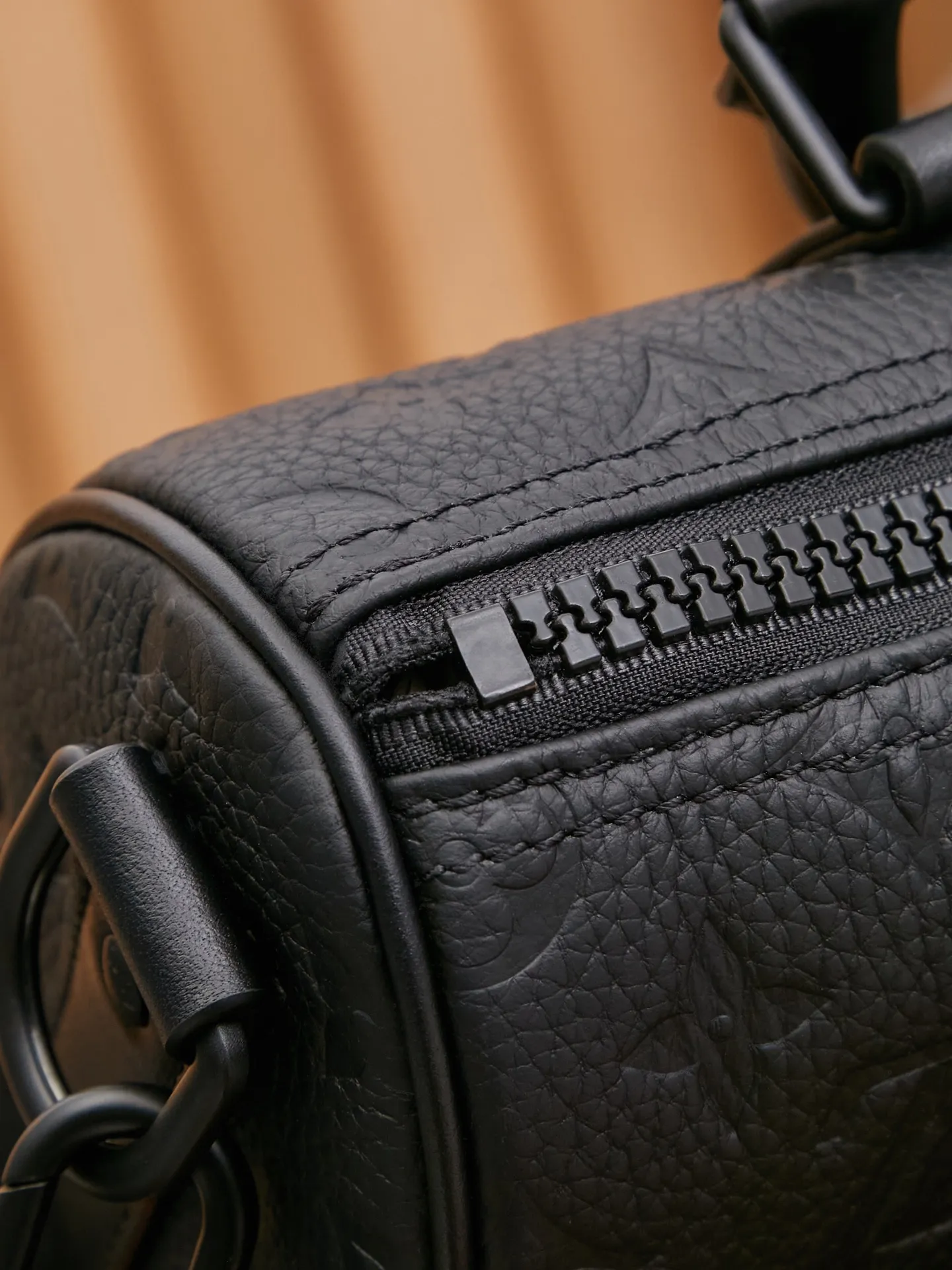 P¥960👉nfc163C01 dynamic chip version👈【Top inspection-free all-steel hardware】keepall 25 Black Warrior series Model: m20900 👁️‍🗨️Treasure item 👁️‍🗨️Confidence comes from quality