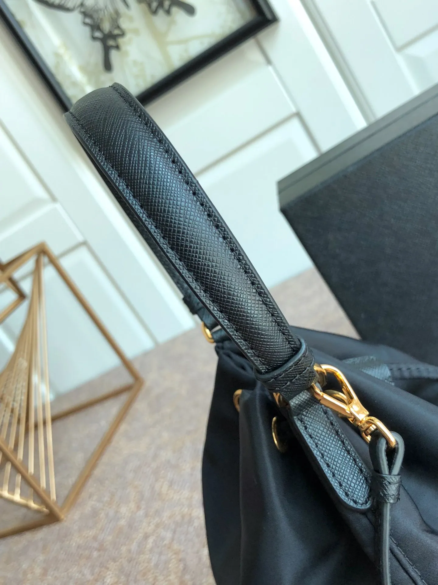 💰720, the classic model 1BH038 black has arrived👏👏 Made of imported nylon fabric, top grade five, portable/diagonal, light, practical and fashionable, beauties hurry up and get it, 165 OEM code, length 18x height 23 bottom × 12cm📢📢📢📢