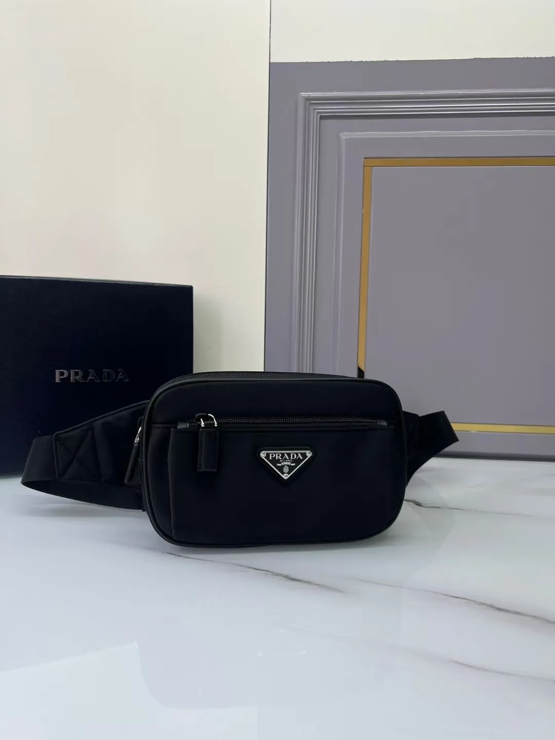 Prada P440¥ black cloth with leather lightweight small chest waist bag, same style for men and women. High-end quality 208 OEM code, HZ7291977 size: 21/12.5/4.5cm