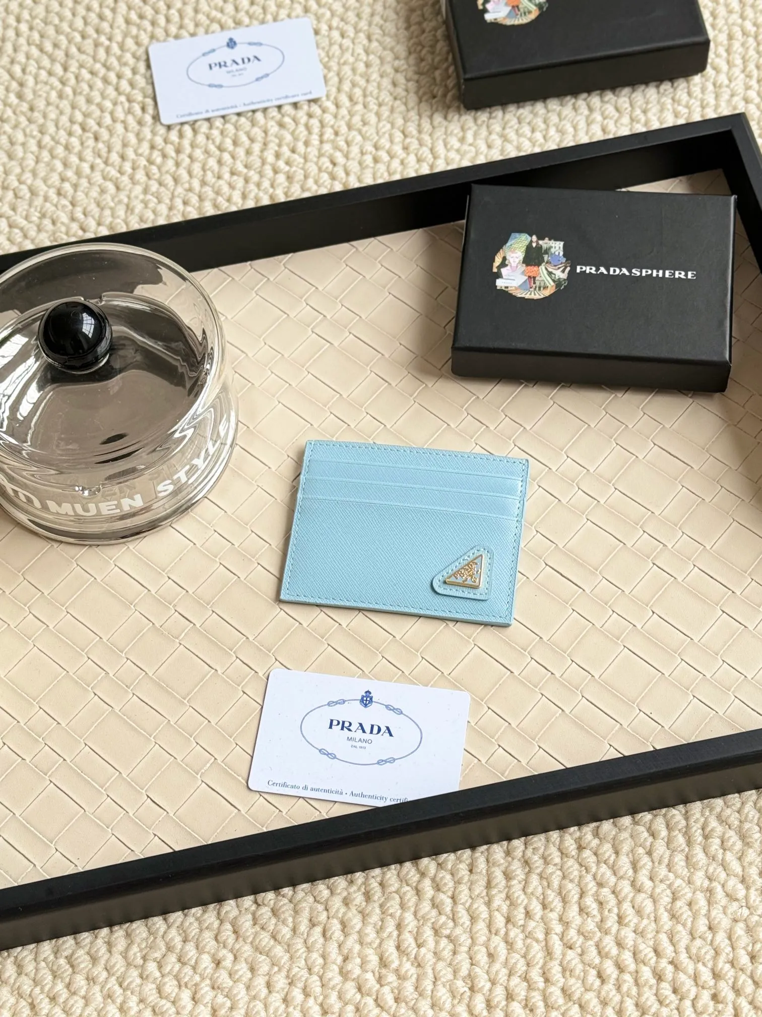 💰100prada popular card holder, unisex small card holder, black, model 1MC025, oblique triangle, made of cross-grain cowhide, 6 card slots ➕ one middle compartment, can hold multiple cards and zeros 💰, size 11.2×8.5cm, real shot, what you see is what you get
