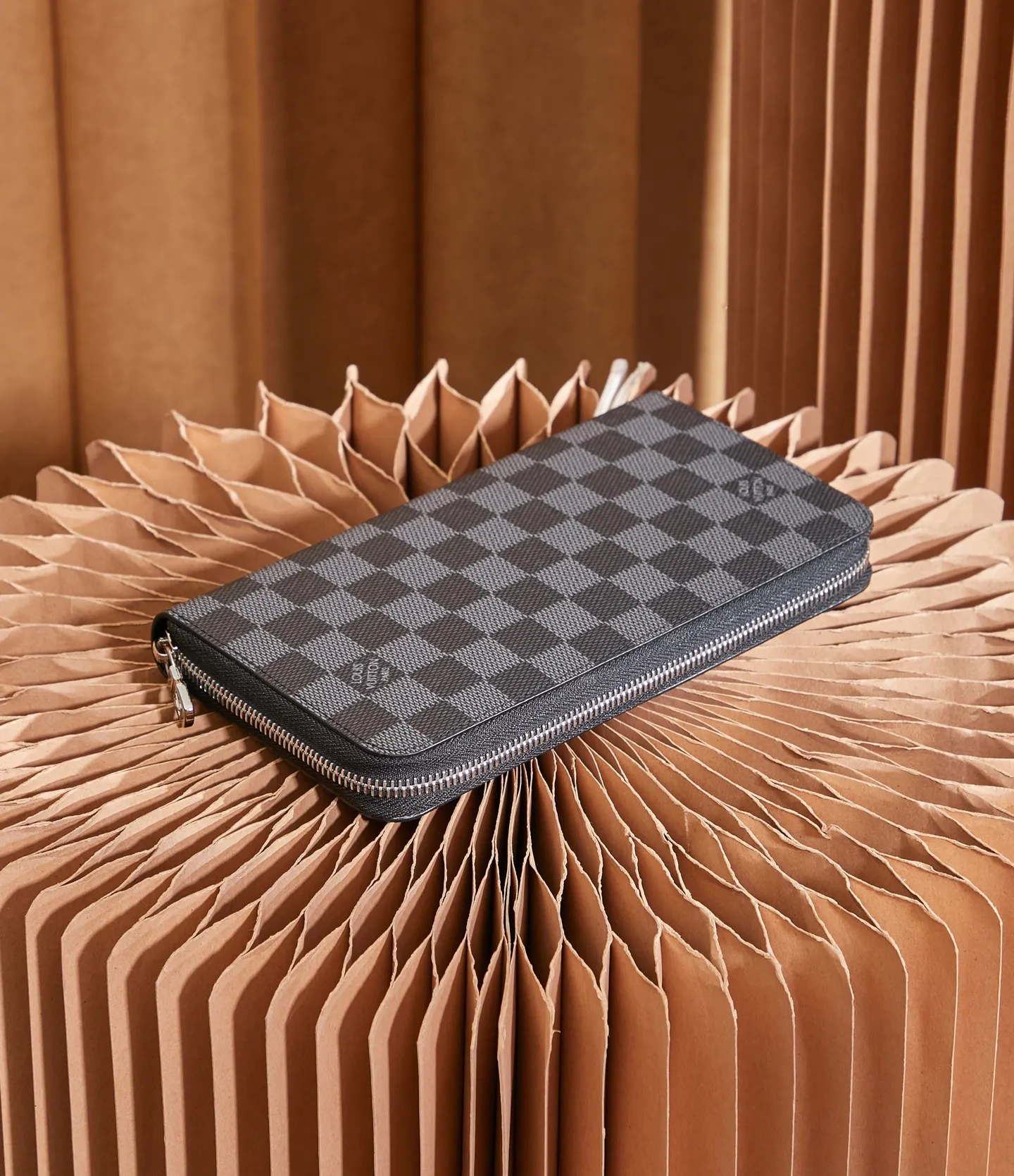 P¥320👉nfc dynamic chip version👈[Top inspection-free pure steel hardware] Large zipper hand wallet N60111 black check inspection-free version 🔍Perfect details 🔍The essence of real-life construction!
