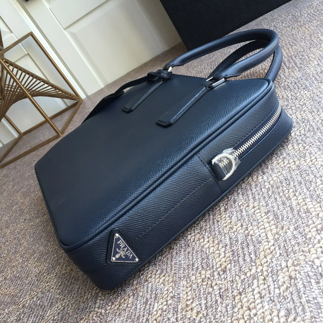 💰In 2000, P's men's bag comes out with a new style, VS0363B blue, the latest men's style, original item, imported thick cross pattern, full leather inside and outside, 175 OEM code, length 37X height 28x6cm