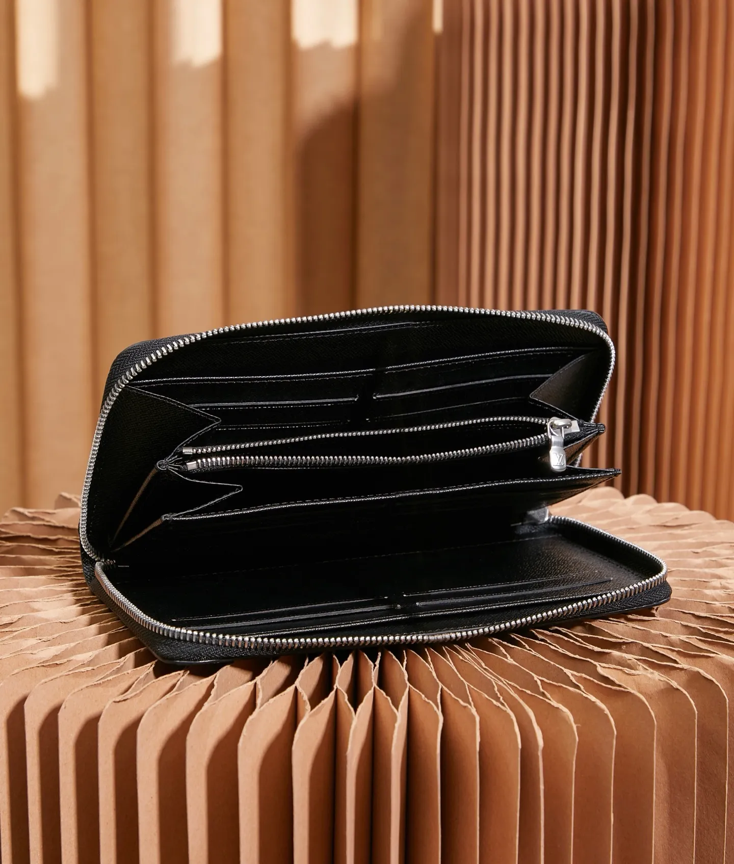 P¥320👉nfc dynamic chip version👈[Top inspection-free pure steel hardware] Large zipper hand wallet N60111 black check inspection-free version 🔍Perfect details 🔍The essence of real-life construction!