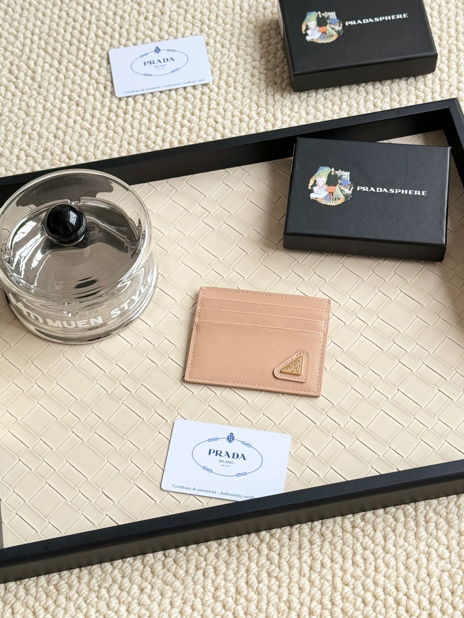 💰100prada popular card holder, unisex small card holder, black, model 1MC025, oblique triangle, made of cross-grain cowhide, 6 card slots ➕ one middle compartment, can hold multiple cards and zeros 💰, size 11.2×8.5cm, real shot, what you see is what you get