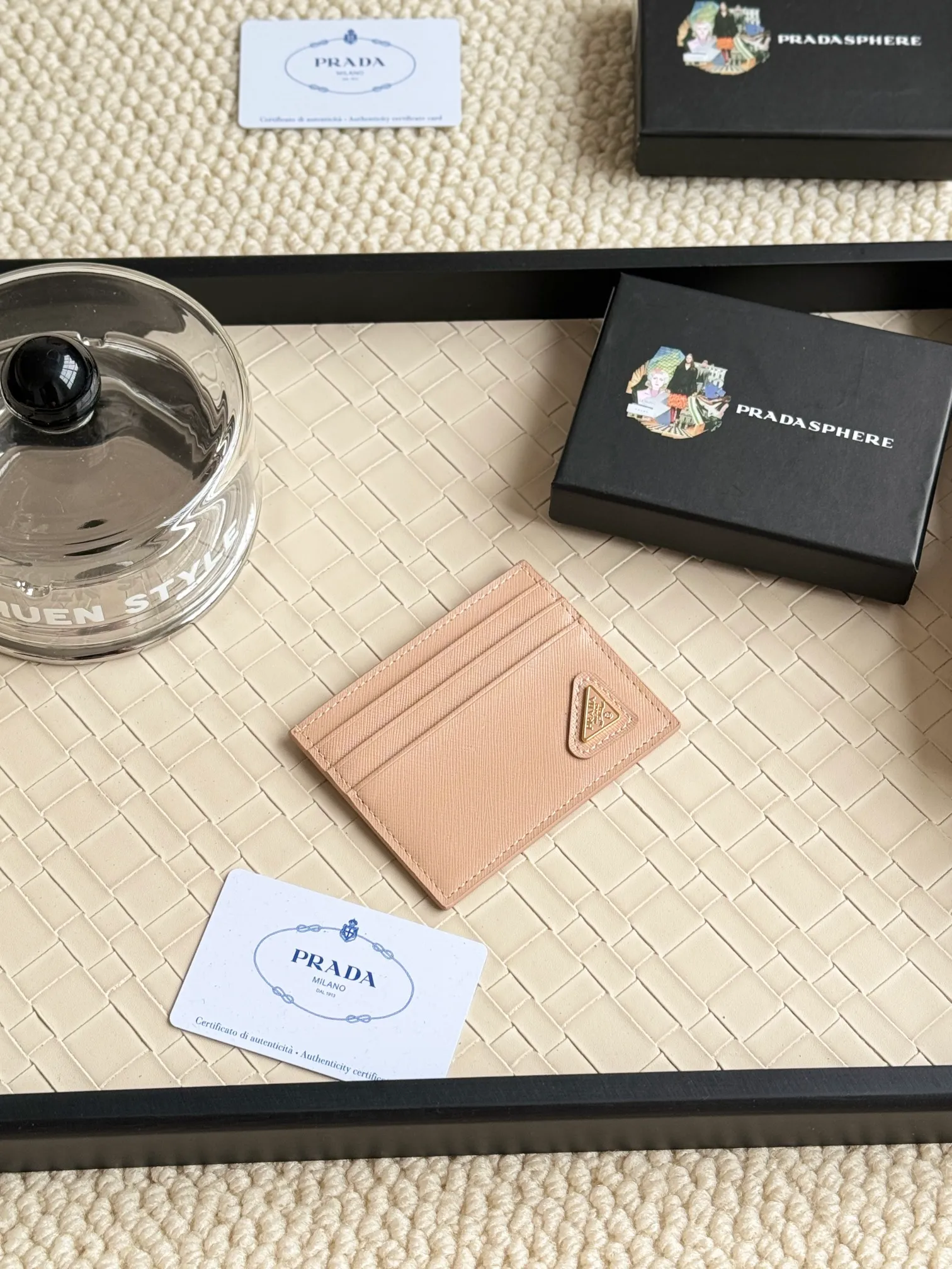 💰100prada popular card holder, unisex small card holder, black, model 1MC025, oblique triangle, made of cross-grain cowhide, 6 card slots ➕ one middle compartment, can hold multiple cards and zeros 💰, size 11.2×8.5cm, real shot, what you see is what you get
