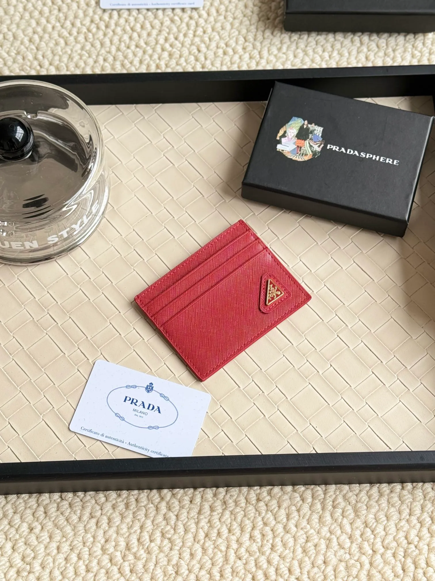 💰100 prada popular card holder, unisex small card holder, black, model 1MC025, oblique triangle, made of cross-grain cowhide, 6 card slots ➕ one middle compartment, can hold multiple cards and zeros 💰, size 11.2×8.5cm, real shot, what you see is what you get