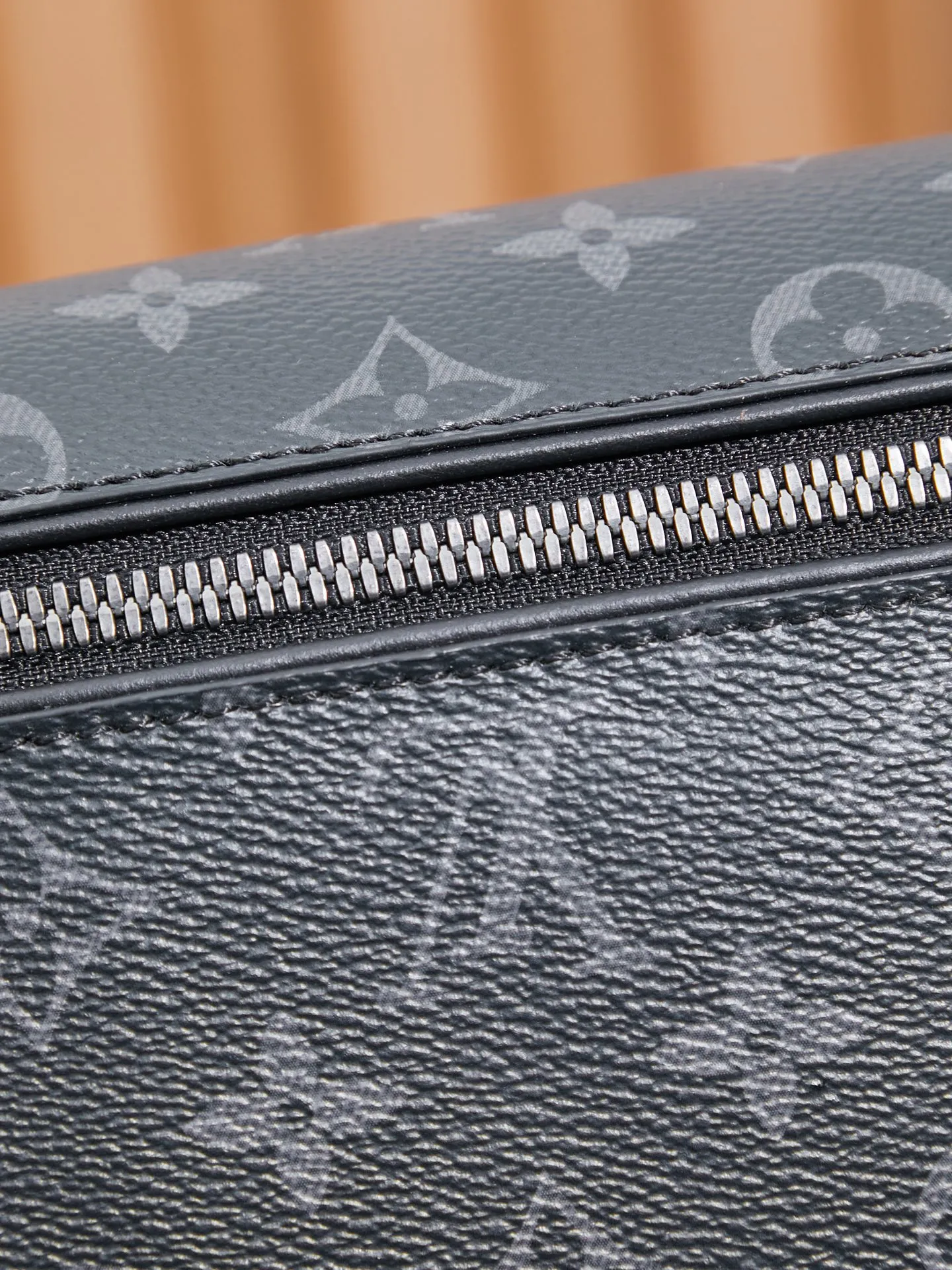 P¥760👉nfc163C01 dynamic chip version👈【Top inspection-free pure steel hardware】Discovery waist bag chest bag m46035 inspection-free version 🔍Perfect details 🔍The essence of solid construction!